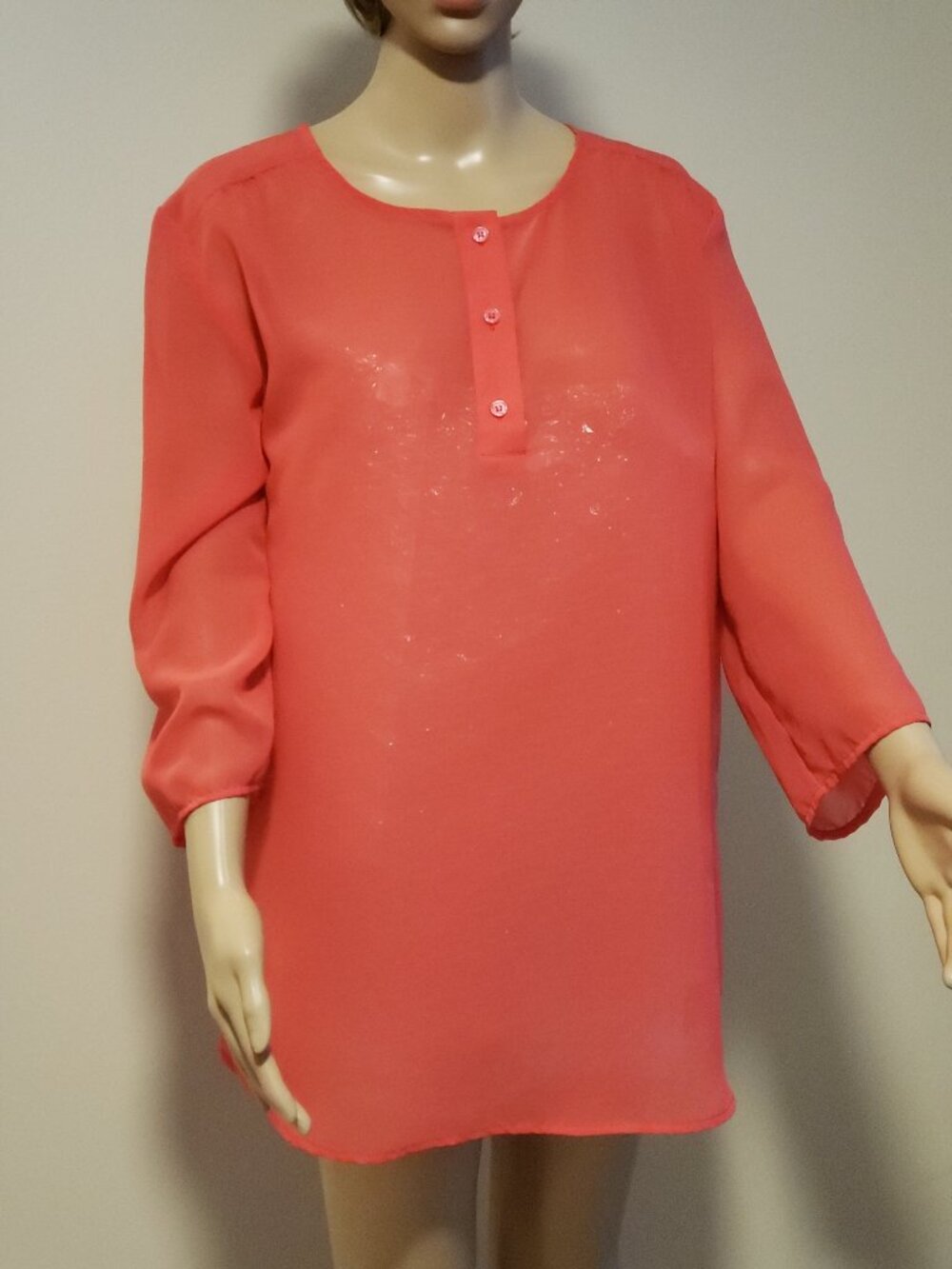 Chico’s Vibrant Coral Henley Blouse w/ Roll-Tab 3/4 Sleeves Size 3